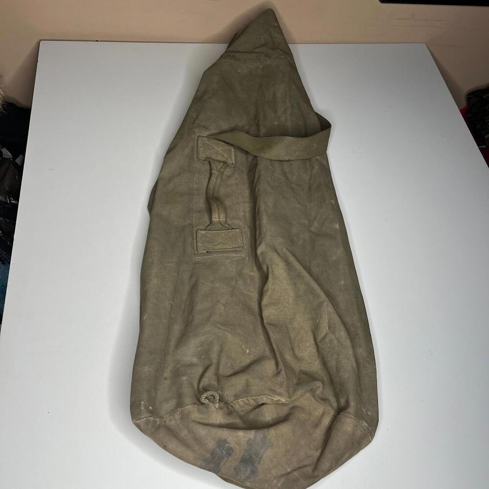Vintage US Military Canvas Duffel Bag OD Green w/ Hook Closure Marked WWII Era‎